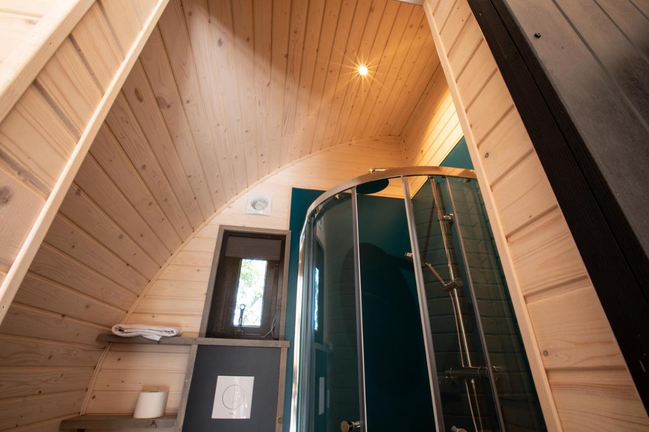 Pod Huisje Met Hottub Dokkum Bagian luar foto