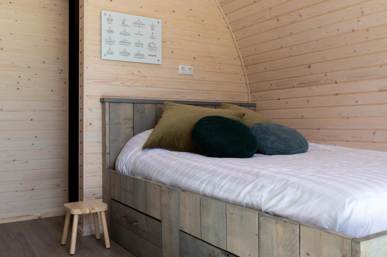 Pod Huisje Met Hottub Dokkum Bagian luar foto
