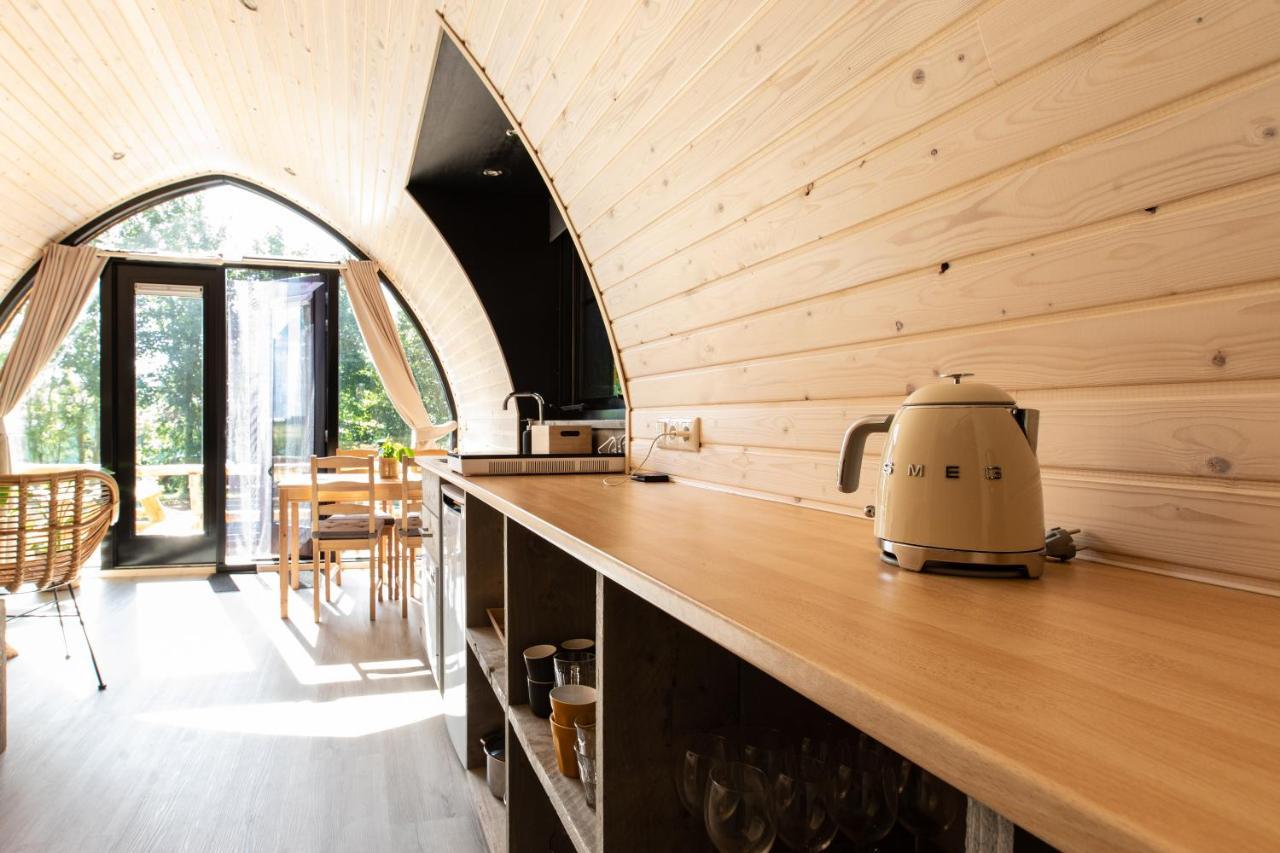 Pod Huisje Met Hottub Dokkum Bagian luar foto