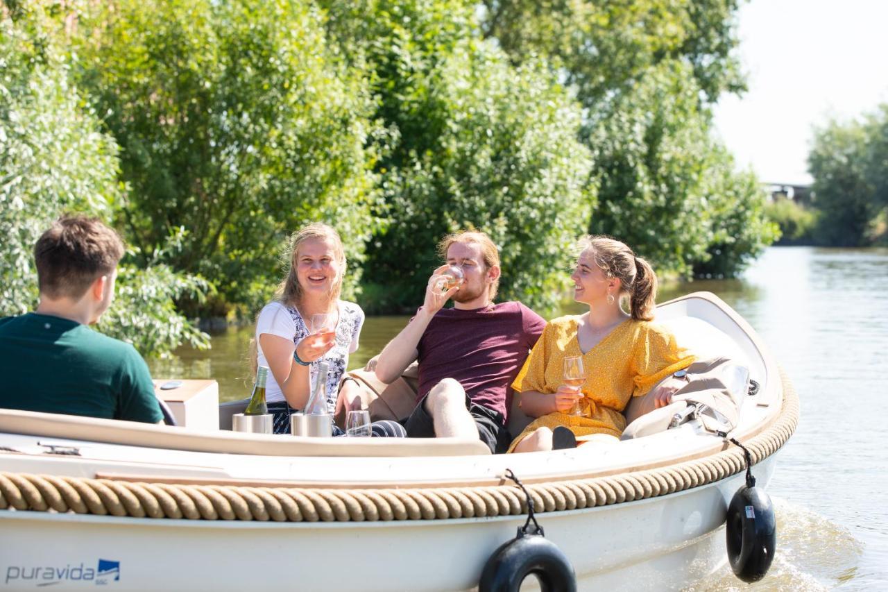 Pod Huisje Met Hottub Dokkum Bagian luar foto